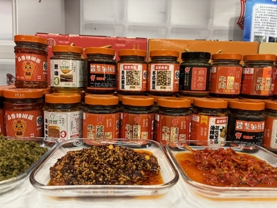 漢服、江米人、剪紙、面塑.&ldquo;山東手造&middot;創藝菏澤&rdquo;精品展共40個產品進行展銷